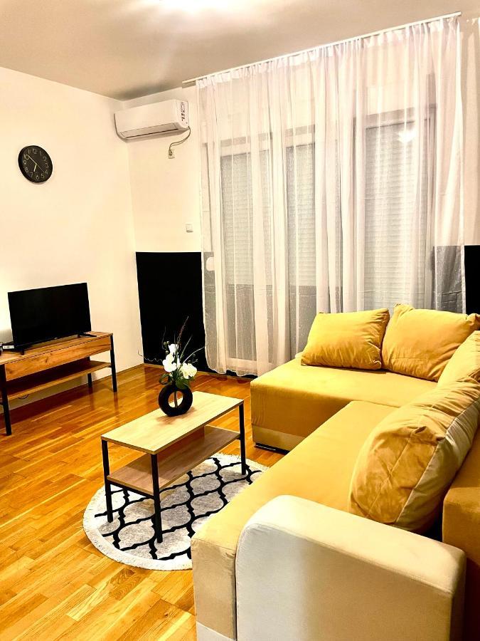 Naki Apartmani Podgorica Exterior photo